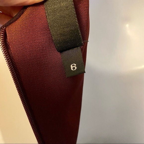 Laundry by Shelli Segal Burgandy Embellished Dress, size Small 4/6 - Picture 10 of 11